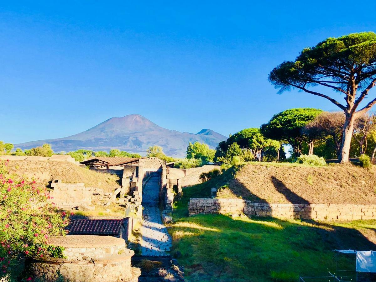 Ricomincio Da 3 Bed and Breakfast Pompeji Exteriör bild